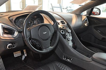 Aston Martin Vanquish a la venta