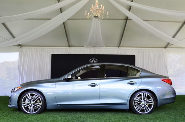 El Infiniti Q50 recibe un nuevo 2.0 Turbo 2