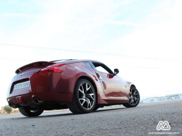 Prueba Nissan 370Z (mecánica, comportamiento, equipamiento, precio y conclusión)