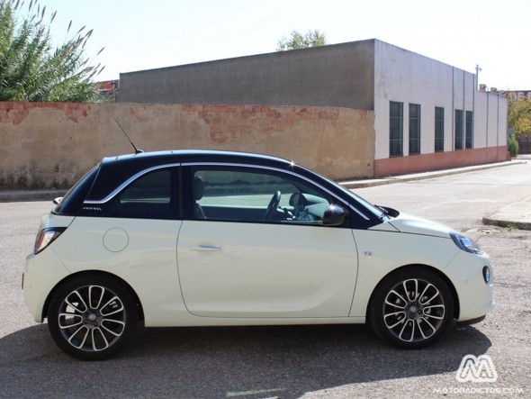 Prueba: Opel Adam 1.4 100 caballos (diseño, habitáculo, mecánica) 2