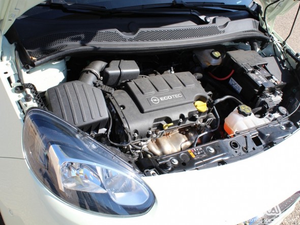 Prueba: Opel Adam 1.4 100 caballos (diseño, habitáculo, mecánica) 7