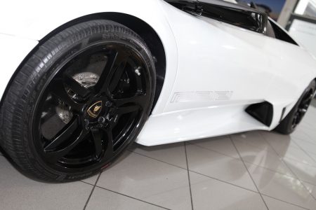 A la venta un Lamborghini Murcielago LP640 Roadster Versace en Alemania