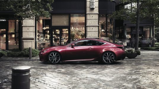 Lexus RC 2014, el deportivo japonés muestra su cara