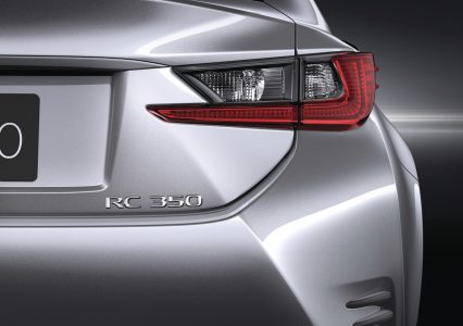 lexus-rc-18
