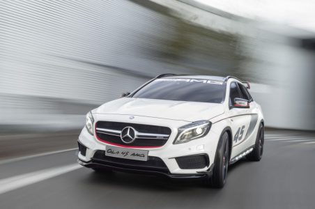 Oficial: Mercedes GLA45 AMG Concept