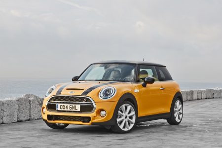 MINI 2014: Una nueva generación para el emblemático utilitario inglés