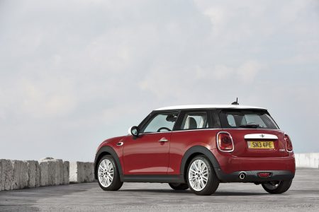 MINI 2014: Una nueva generación para el emblemático utilitario inglés