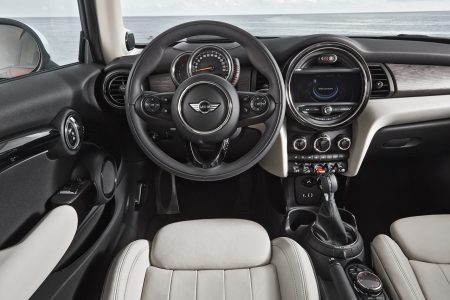 MINI 2014: Una nueva generación para el emblemático utilitario inglés