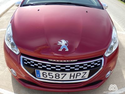 Prueba: Peugeot 208 GTI (equipamiento, comportamiento, conclusión)