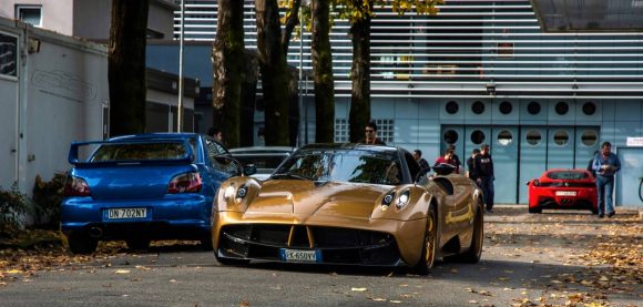 pagani-huayra-gold-edition-18