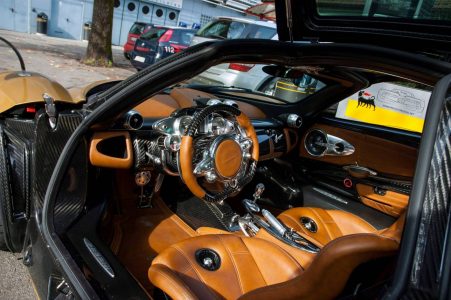 Pagani Huayra Gold Edition