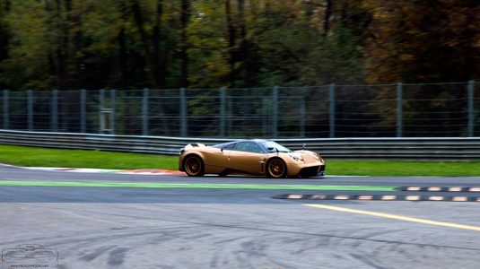 Pagani Huayra Gold Edition