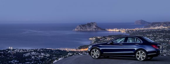 Mercedes-Benz C 300 BlueTEC HYBRID, Exclusive Line, Cavansitblau metallic, Leder ARTICOKristallgrau/Tiefseeblau, Zierelemente Holz Linde linestructure, (W205),2013