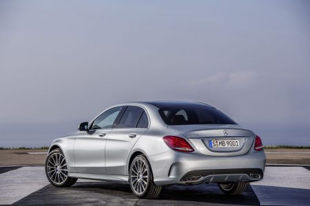 Mercedes-Benz C250, AMG Line, Avantgarde, Diamantsilber metallic, LederCranberryrot/Schwarz, Zierelemente Holz Esche schwarz offenporig,  (W205),2013