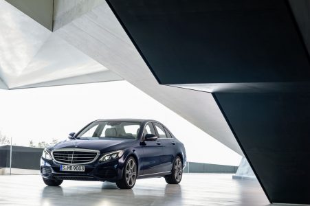 Mercedes-Benz C 300 BlueTEC HYBRID, Exclusive Line, Cavansitblau metallic, Leder ARTICOKristallgrau/Tiefseeblau, Zierelemente Holz Linde linestructure, (W205),2013