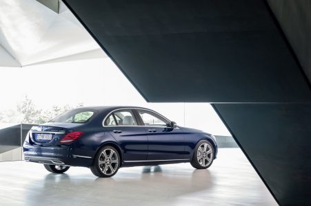 Mercedes-Benz C 300 BlueTEC HYBRID, Exclusive Line, Cavansitblau metallic, Leder ARTICOKristallgrau/Tiefseeblau, Zierelemente Holz Linde linestructure, (W205),2013