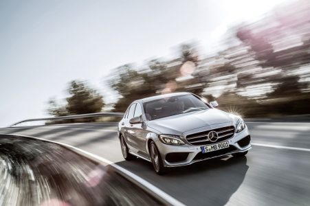 Mercedes-Benz C250, AMG Line, Avantgarde, Diamantsilber metallic, LederCranberryrot/Schwarz, Zierelemente Holz Esche schwarz offenporig,  (W205),2013