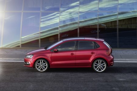 009-volkswagen-polo-1-1