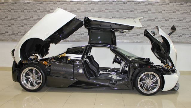 A la venta un Pagani Huayra en Dubai 3