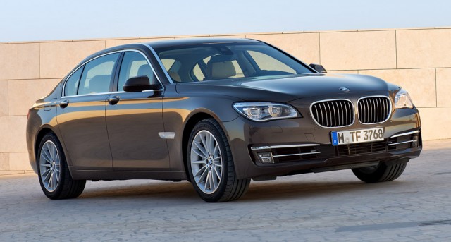 BMW 720i: ¿Por qué no?