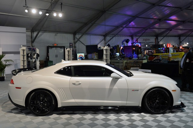 Chevrolet vende el primer Camaro Z/28 de última generación por 480.000 euros 2