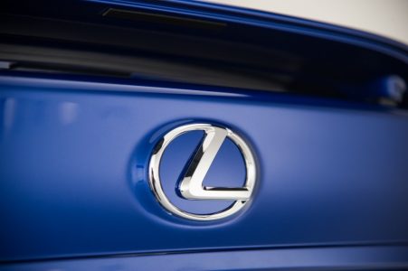 lexus-rc-f-coupe-38-1-1