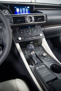 lexus-rc-f-coupe-52-1-1