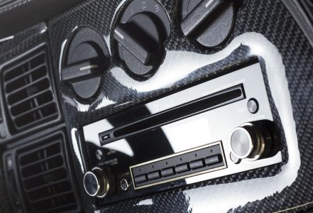 overdrive-ad-jaguar-xj-220-11