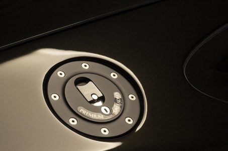 overdrive-ad-jaguar-xj-220-15
