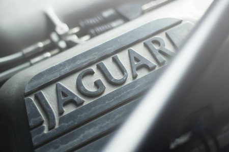 A la venta el Jaguar XJ220 preparado por Overdrive