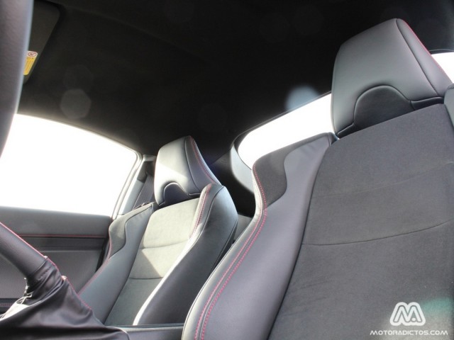 Prueba: Subaru BRZ (equipamiento, comportamiento, conclusión) 3
