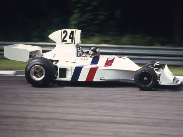 A subasta el Hesketh 308 con el que debutó James Hunt