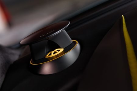 aston-martin-24