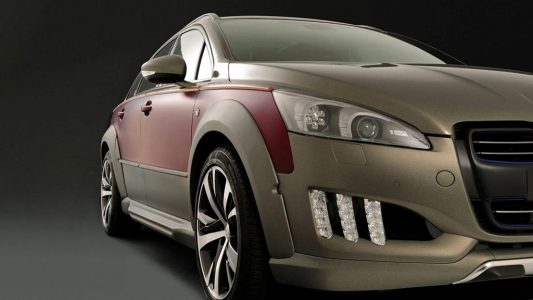 Peugeot 508 RXH por Carrozzeria Castagna: Una personalización un tanto peculiar