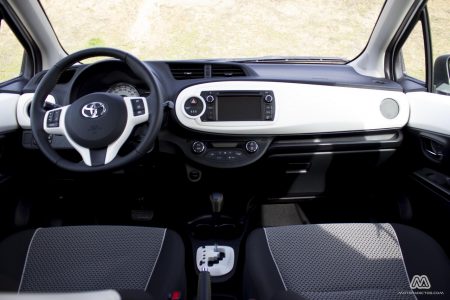 Prueba: Toyota Yaris 100 SoHo MultiDrive (equipamiento, comportamiento, conclusión)