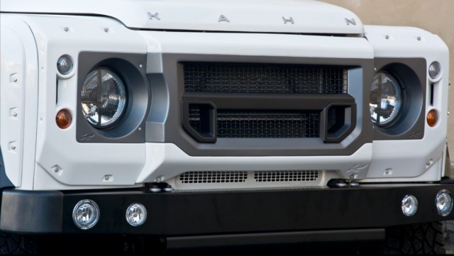 Kahn Design rinde homenaje al Land Rover Defender 4