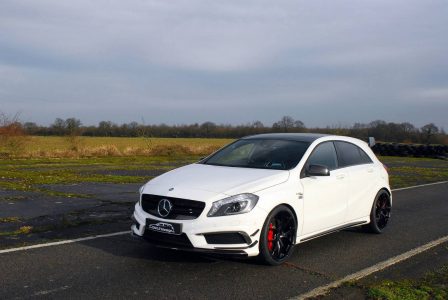 Oakley Design se atreve con el Mercedes A45 AMG