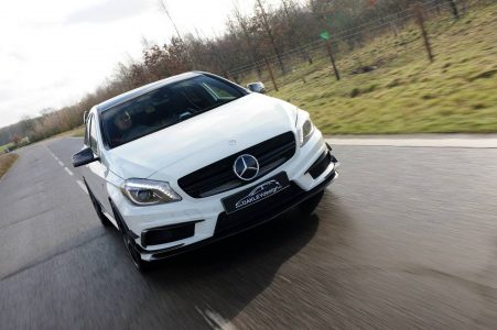 Oakley Design se atreve con el Mercedes A45 AMG