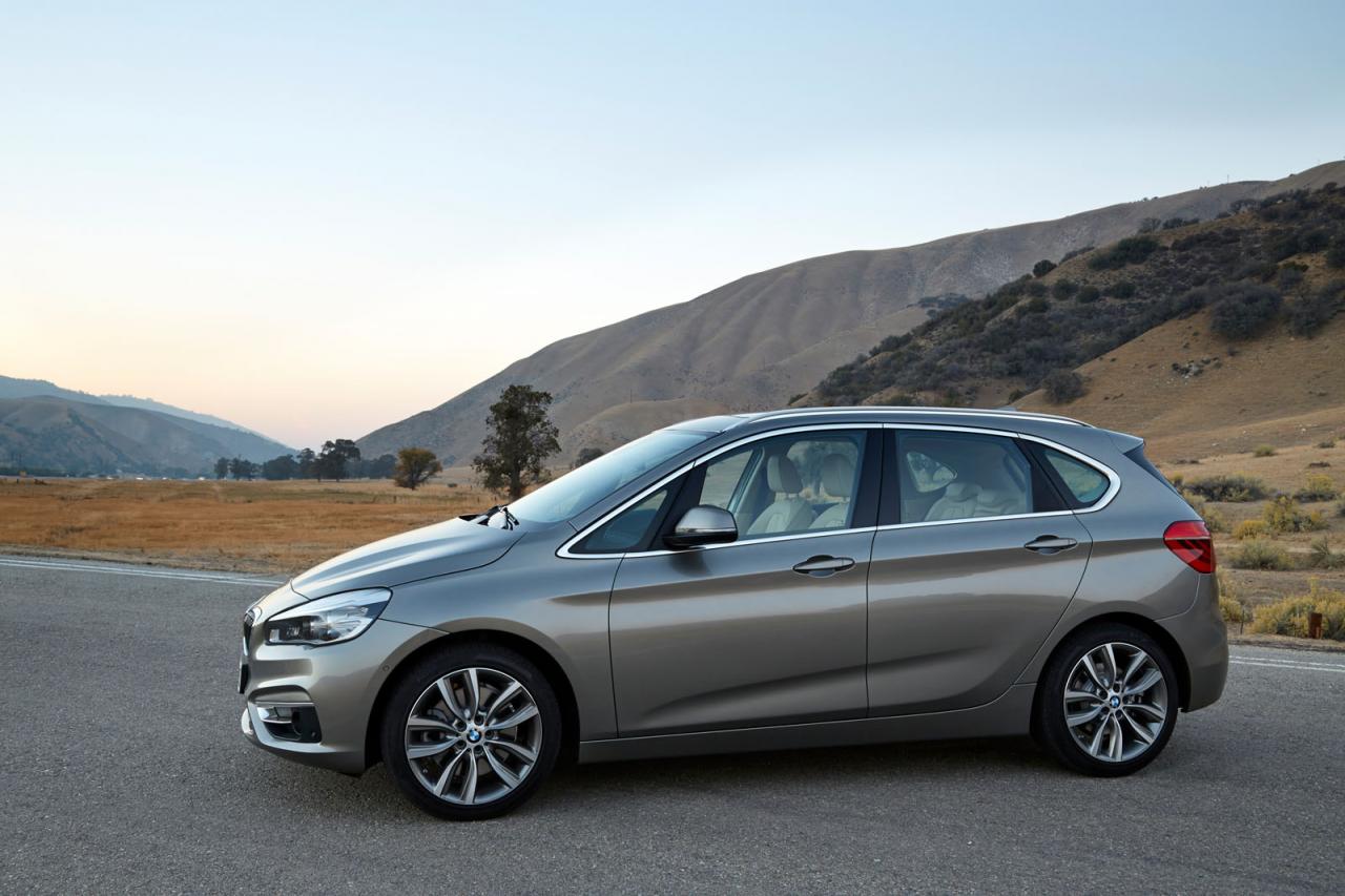 Oficial: BMW Serie 2 Active Tourer 6