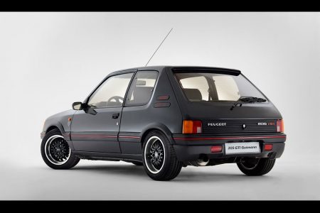 Peugeot 205 GTi 1.9 Gutmann, de vuelta a la flota de prensa italiana