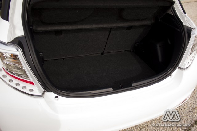 Prueba: Toyota Yaris 100 SoHo MultiDrive (diseño, habitáculo, mecánica) 8