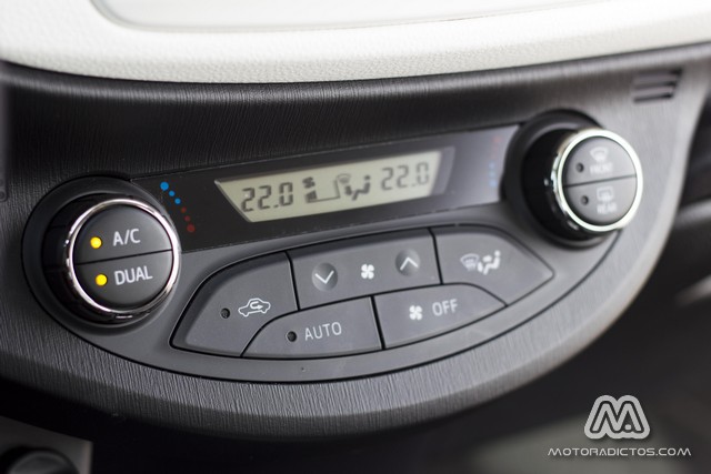 Prueba: Toyota Yaris 100 SoHo MultiDrive (equipamiento, comportamiento, conclusión) 2
