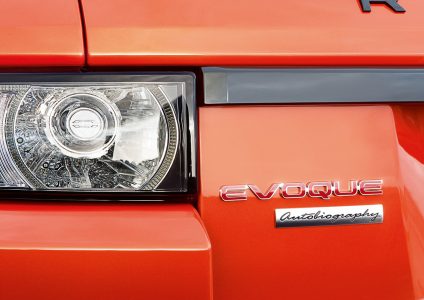 range-rover-evoque-autobiography-dynamic-09