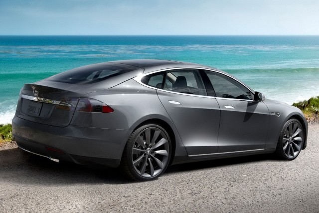 Saleen nos promete un Tesla Model S mucho más interesante 2