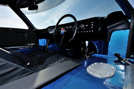 A subasta una de los prototipos del Ford GT40