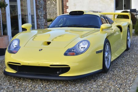 A la venta un Porsche 911 GT1 Strassenversion de 1998