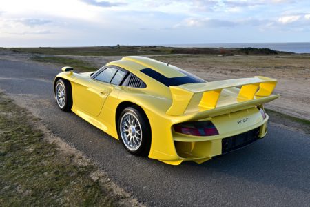 A la venta un Porsche 911 GT1 Strassenversion de 1998