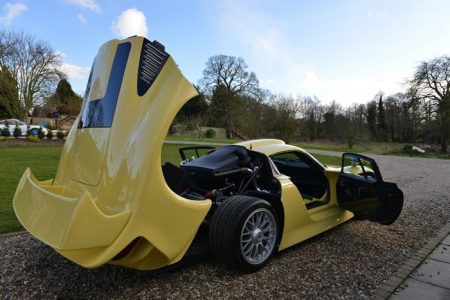 A la venta un Porsche 911 GT1 Strassenversion de 1998