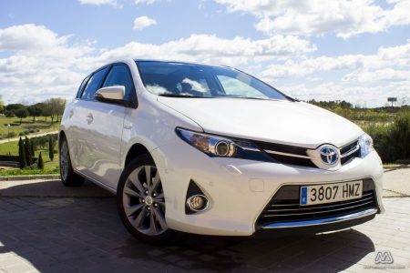 Prueba: Toyota Auris HSD híbrido (equipamiento, comportamiento, conclusión)