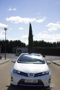 Prueba: Toyota Auris HSD híbrido (equipamiento, comportamiento, conclusión)